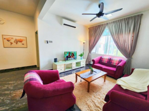 KLIA 7th Floor Pool View 4 Rooms Suite